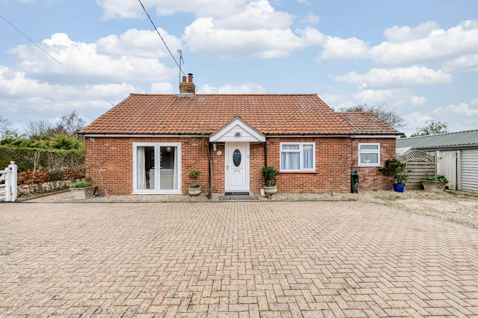 Pound Hill, Bacton