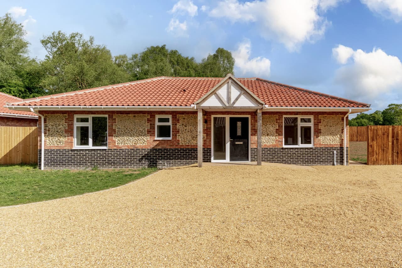 Spinney Close, Saham Toney