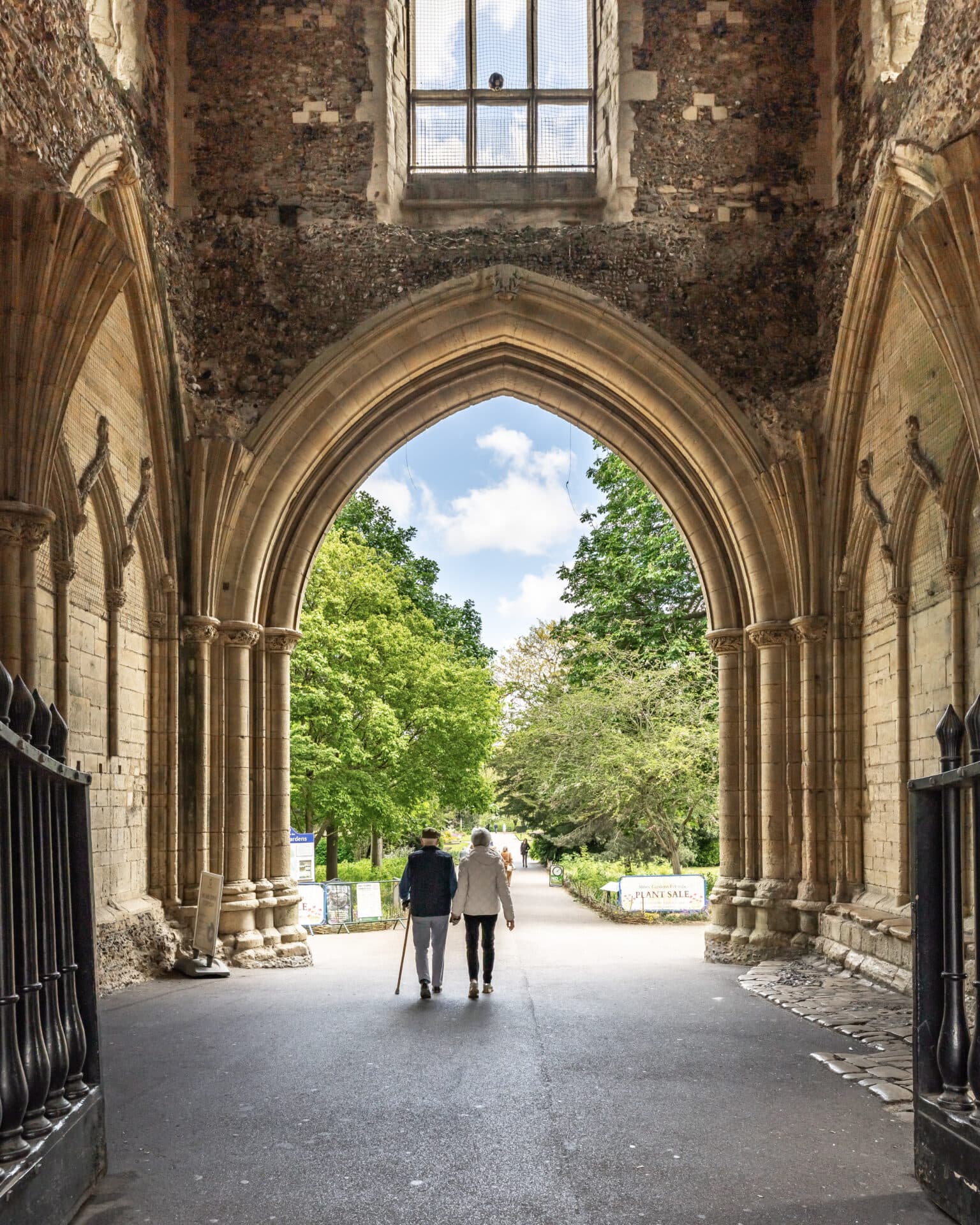 <p><span style="color:hsl(185, 33%, 47%);">Living in</span> <span style="color:hsl(50, 78%, 52%);"><i>Bury St. Edmunds</i></span></p>